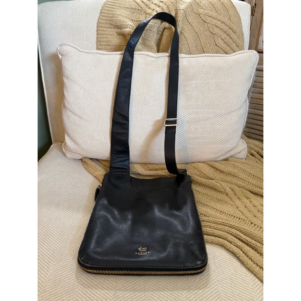 Radley London Pockets Large Zip-Around Crossbody Bag Black Leather